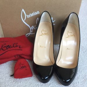 Christian Louboutin Dorissima Black Patent sz 7.5